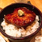 フォアグラのせごはん★
          フォアグラの中に総肝菅、門脈、固有肝動脈発見！！