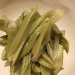 모리 Q - イタドリ油炒め（春限定）