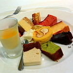 レストラン スーフル - １つ１つは一口サイズです