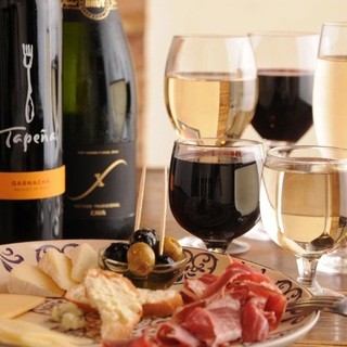 ソムリエ厳選の旨安ワインが全14銘柄！ナチュラルワインも♪