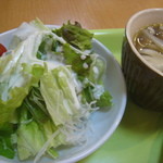 Kapuri su - サラダ　スープ