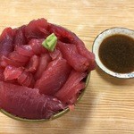 ヤマキ食堂 - まぐろ贅沢丼