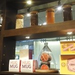 MAX BRENNER CHOCOLATE BAR - 店内模様