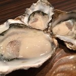 銀座で生牡蠣が美味しい専門店 牡蠣Bar - 牡蠣盛り