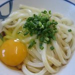 三嶋製麺所 - あったかいうどん小＋玉子