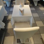 デルレイ カフェ＆ショコラティエ - 清楚な白★