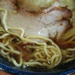 えびすや - 八王子ラーメンのチャーシューとタマネギ