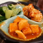 焼肉屋 かねちゃん 至粋亭 - キムチ盛り