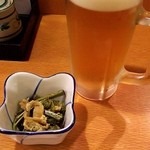 もみじ茶屋 - お通しと生ビール