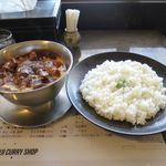 一文字カリー店 - チキンルーカリー（ランチ、850円）