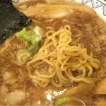 東京豚骨拉麺 ばんから - 麺アップ