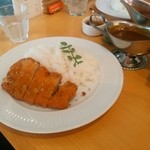 御茶ノ水 小川軒 - ポークカツカレー1800円です！