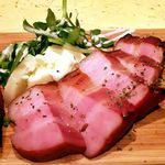 鉄板BISTRO 火だるま荘