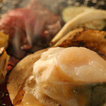 1 large scallop with shell (popular) from Aomori Prefecture