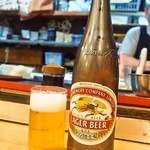 からし志 - お店の名物「瓶ビール（大瓶）」380円