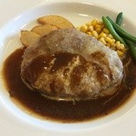 ビッグボーイ - 日替わりバリューランチのロシアンハンバーグ
