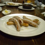 オレンジ - ③ソーセージ３種盛り