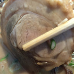 ドン．チードル - チャーシューも厚いねん！！*\(^o^)/*