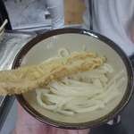 讃岐うどん がもう - 今回はうどん1玉にプラスして、100円のちくわ天を注文しました。