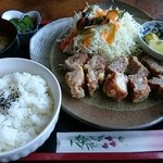 Sarato Ga - 豚バラ唐揚定食 950円(税込)