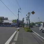 讃岐うどん がもう - 右折してしばらく歩いていきます。