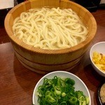 丸亀製麺 - 毎月１日半額の釜揚げうどん (2016.05現在)