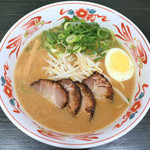 うまか飯店 - チャーシュー麺