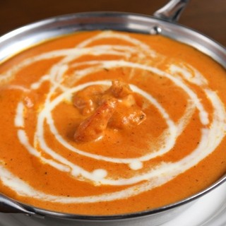 ``Butter chicken curry'' with a rich flavor of butter and fresh cream