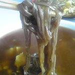盧山 - カレーそばのそば（麺）です！