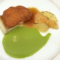 上野精養軒本店 グリル - 白身魚
                の、上に海老のペーストを炙ったの。