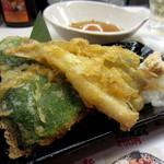 元祖立ち飲み屋 - キスと野菜の天ぷら￥280円