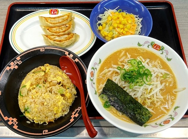 餃子の王将 静岡呉服町店 新静岡 中華料理 食べログ 餃子の王将 静岡呉服町店 新静岡 中華料理 食べログ