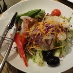 さかづき Brewing - 10種の野菜のグリーンサラダ650円