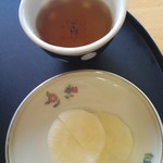 小泉屋 - お茶と漬け物はサービスです。