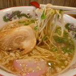 サンキューおばちゃんラーメン食堂 - おばちゃんラーメン390円