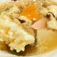 美林華飯店 - 五目おこげ