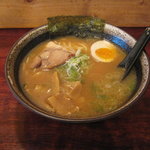 つけ麺次郎 - 醤油ラーメンです。