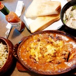 喫茶 俺ん家゛ - ポテトのミートグラタン　750円　2016/05