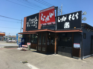 Ramen Tomo Ya - 外観