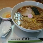 Oomiya Taishouken - 中華麺と生卵