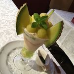 資生堂パーラー - 静岡県 袋井地区産 クラウンメロンのパフェ