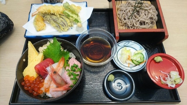 海鮮丼 寿めしや 郡山 寿司 食べログ 海鮮丼 寿めしや 郡山 寿司 食べログ