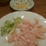 鳥勝 - ミノ刺し：290円