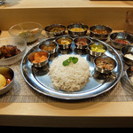 スパイス料理ナッラマナム - 