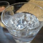 酒富 - お冷！この氷綺麗でしょ_2016/05