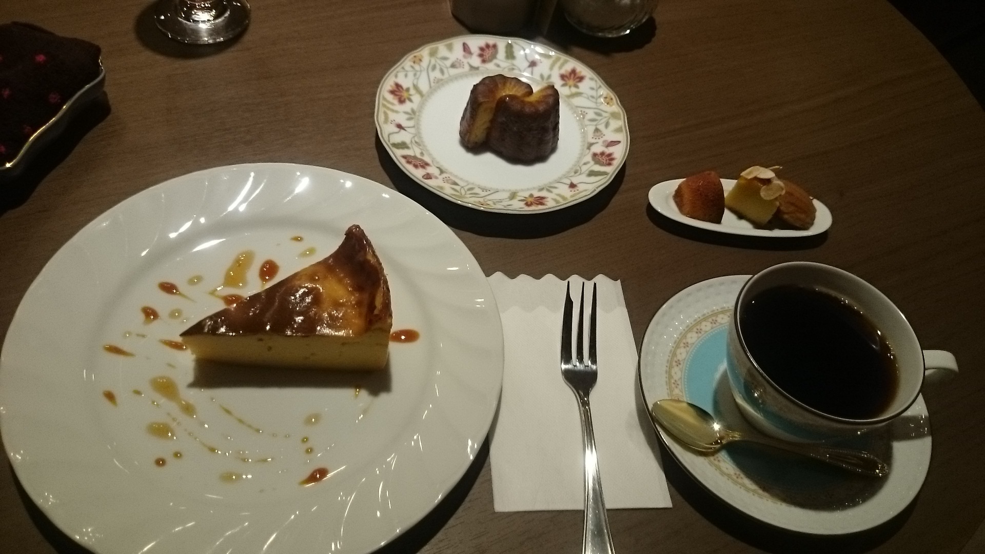ラランスルール name=