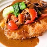 洋食屋シカレ - ポークカツレツ・ミラネーゼ風1350円