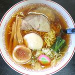 恵庭 おとん食堂 - 小鳩ラーメンのアップ