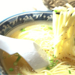 らぁ麺屋まるみ - かけらぁ麺 麺リフト 