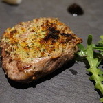 仔羊のロースト・セルバチコ・小玉葱　PXソース